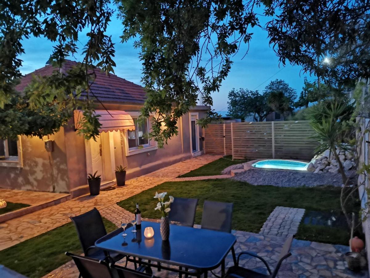Kontes Kefalonia Kardhakáta